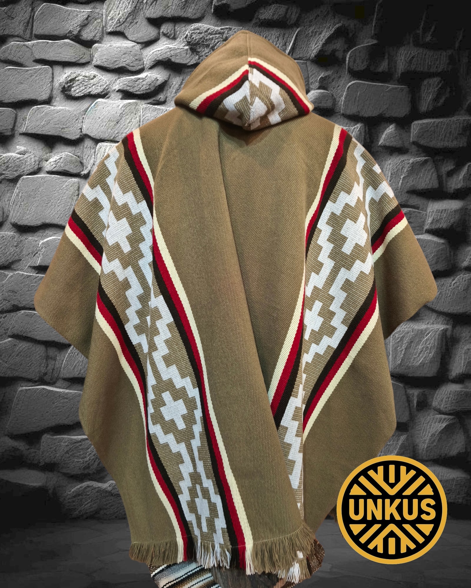 Poncho araucano (disponible en varios colores)