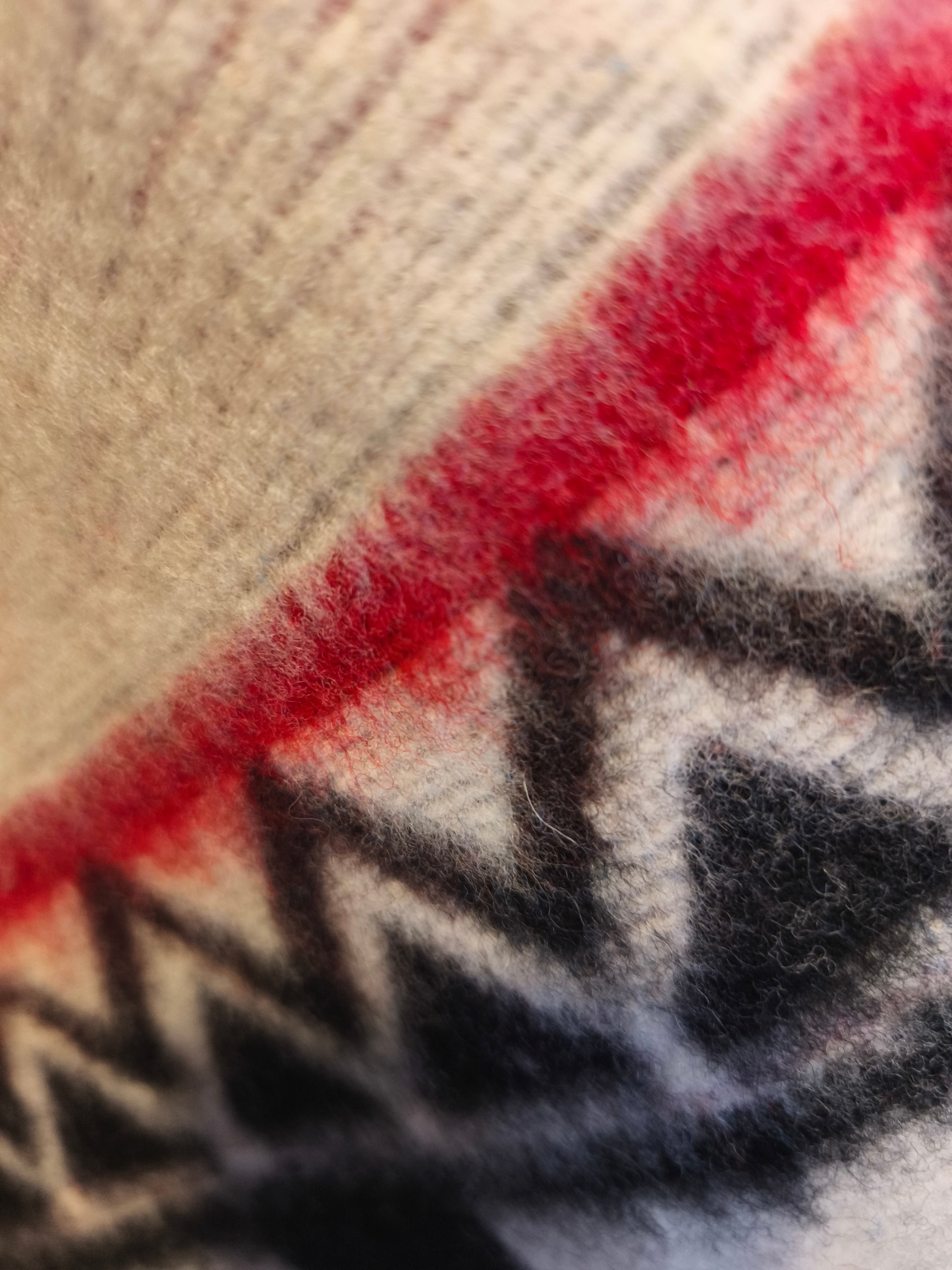 Poncho premium CHAVÍN con capucha