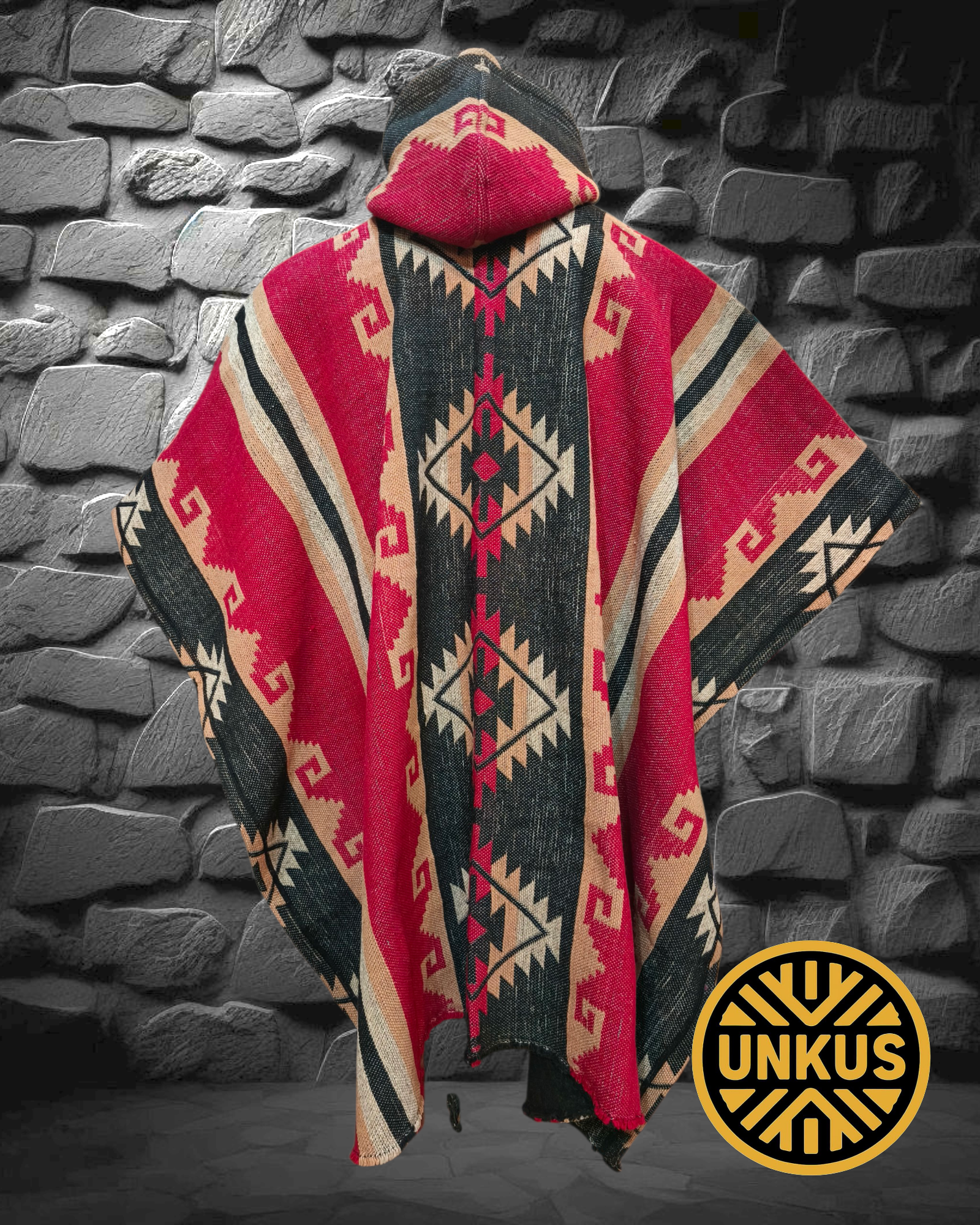 Poncho "ANCESTRAL" Cañari