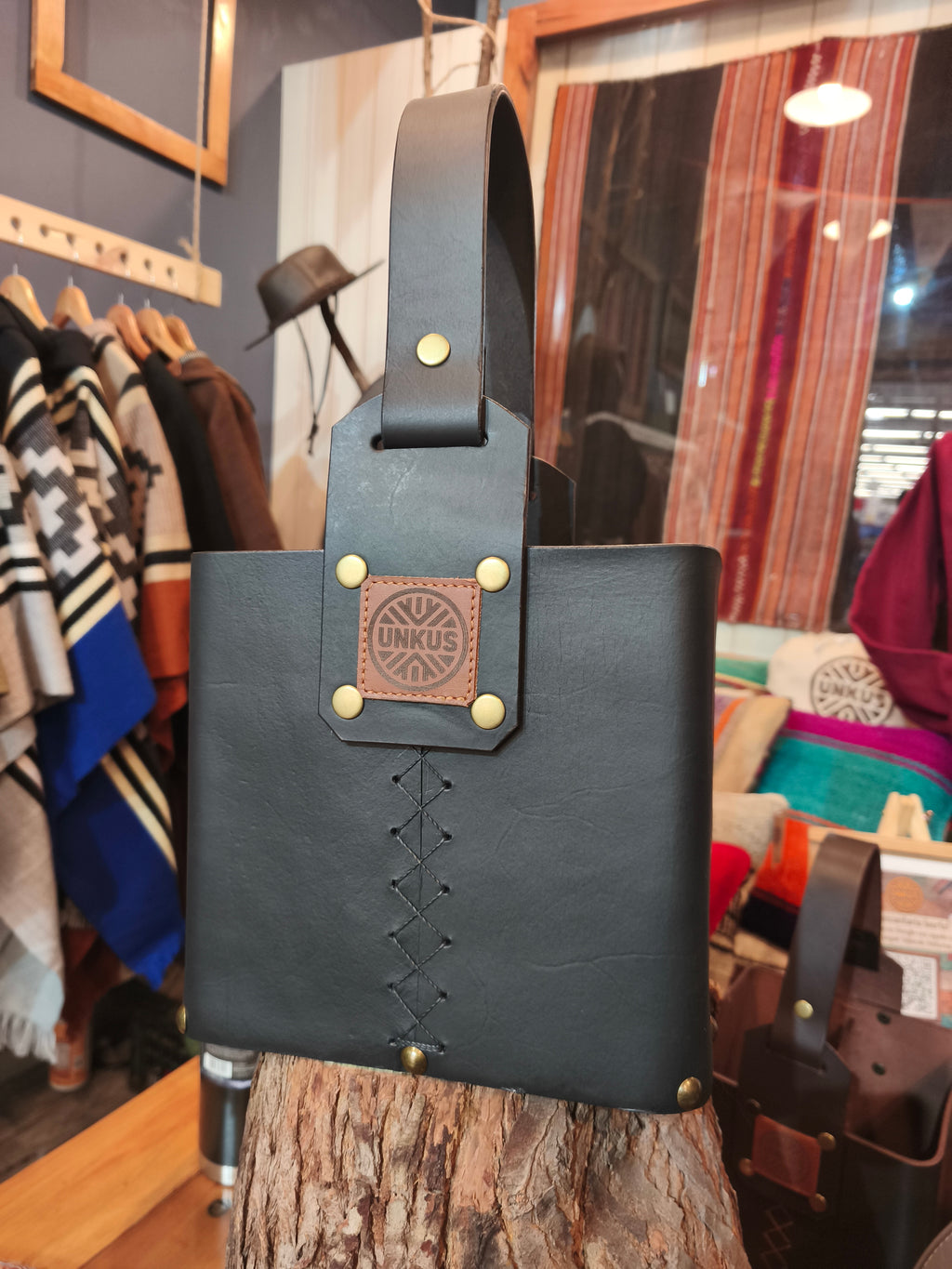 Canasta matera rectangular 100% cuero crupon.
