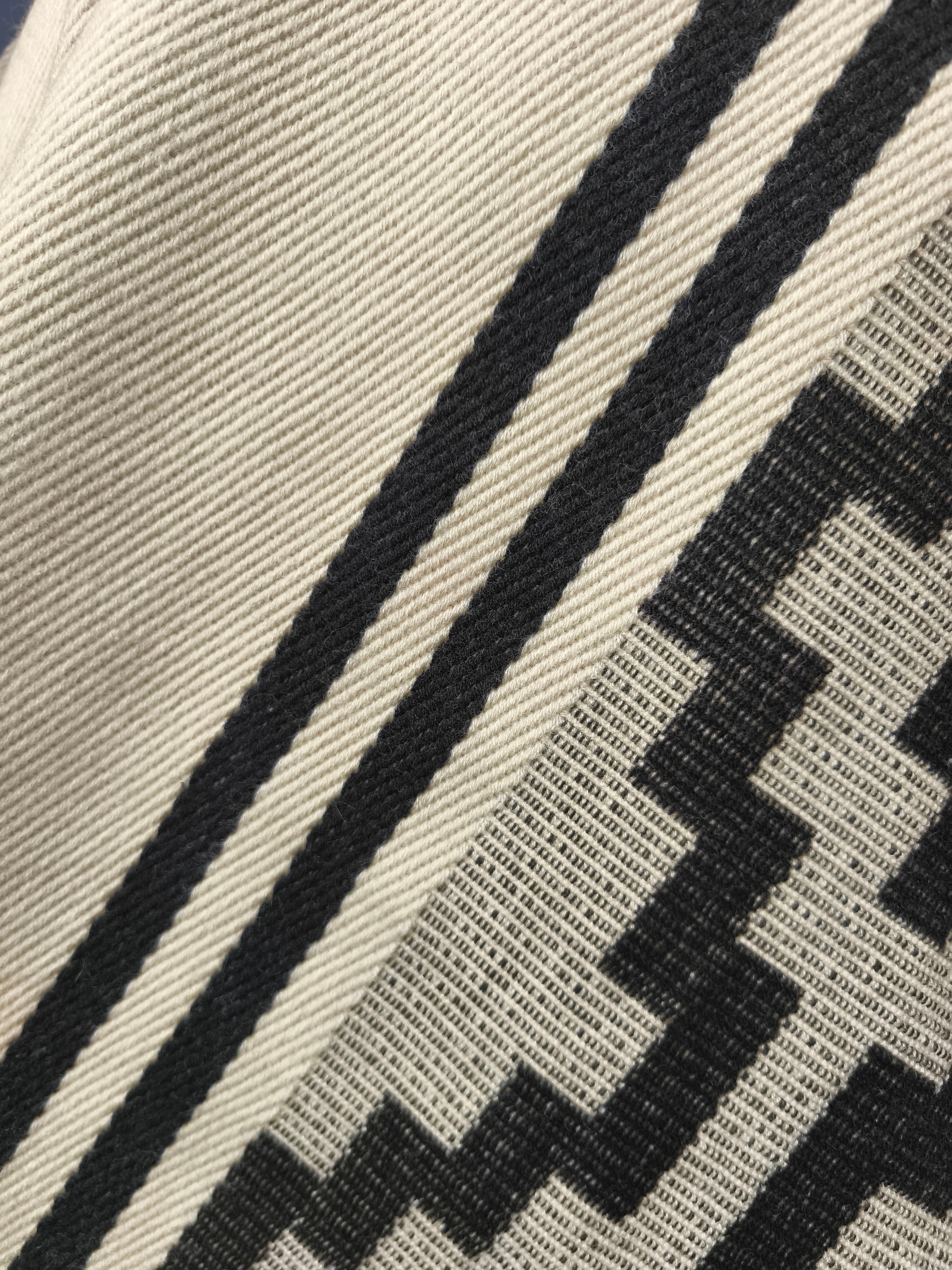 Poncho Lig - Colección mapuche