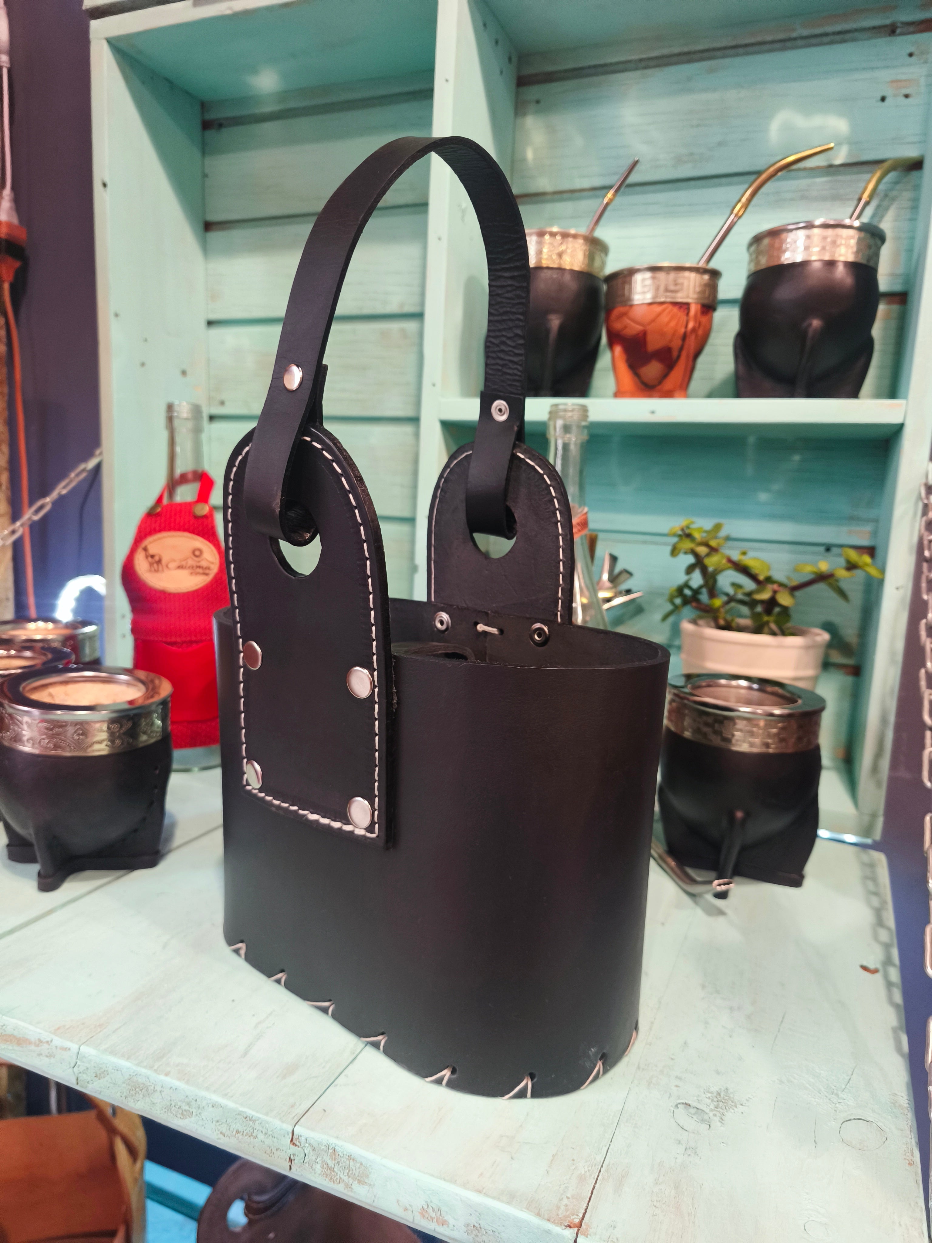 Canasto matero 100% cuero