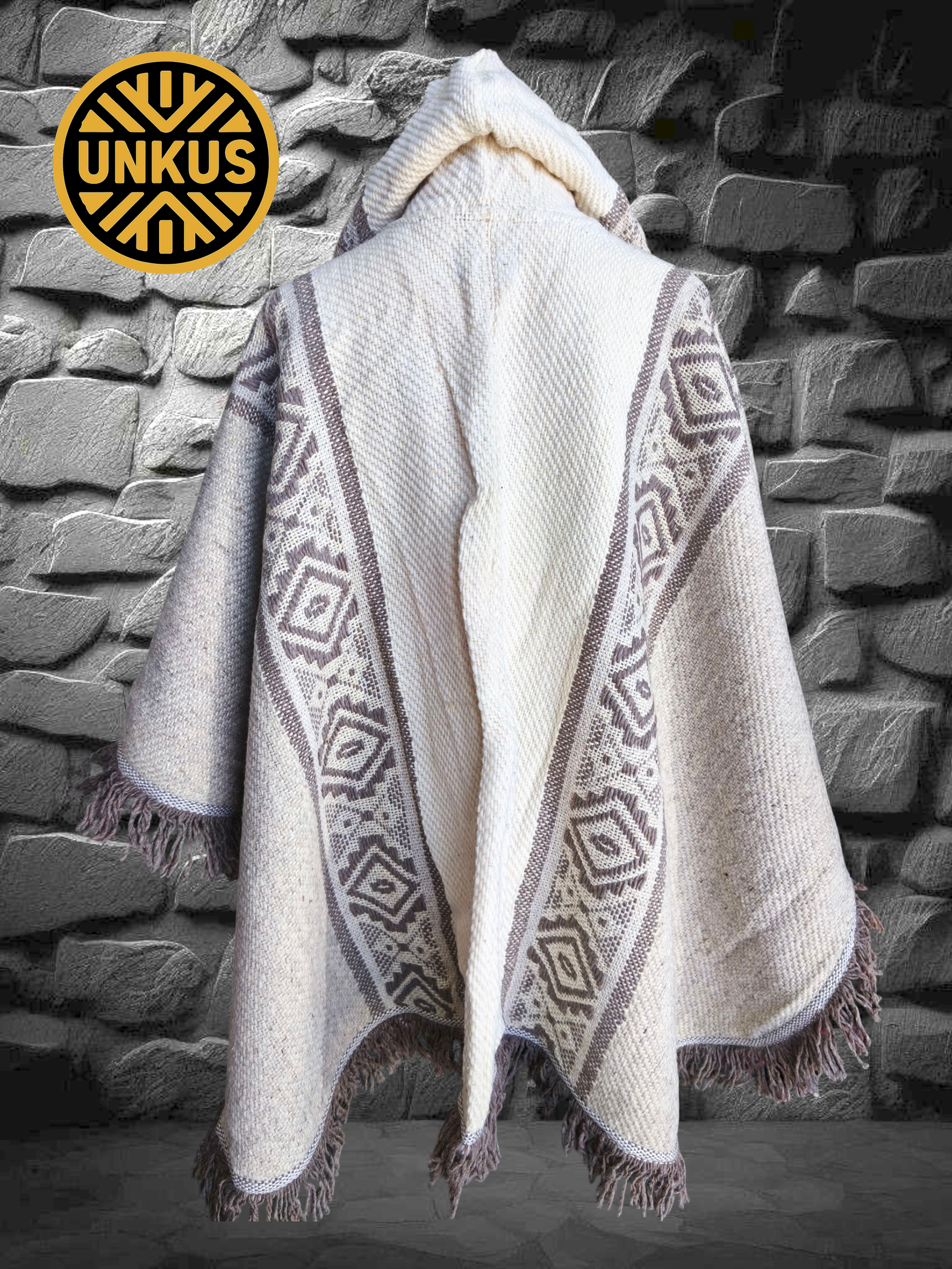 Ruana blanca 100% lana natural