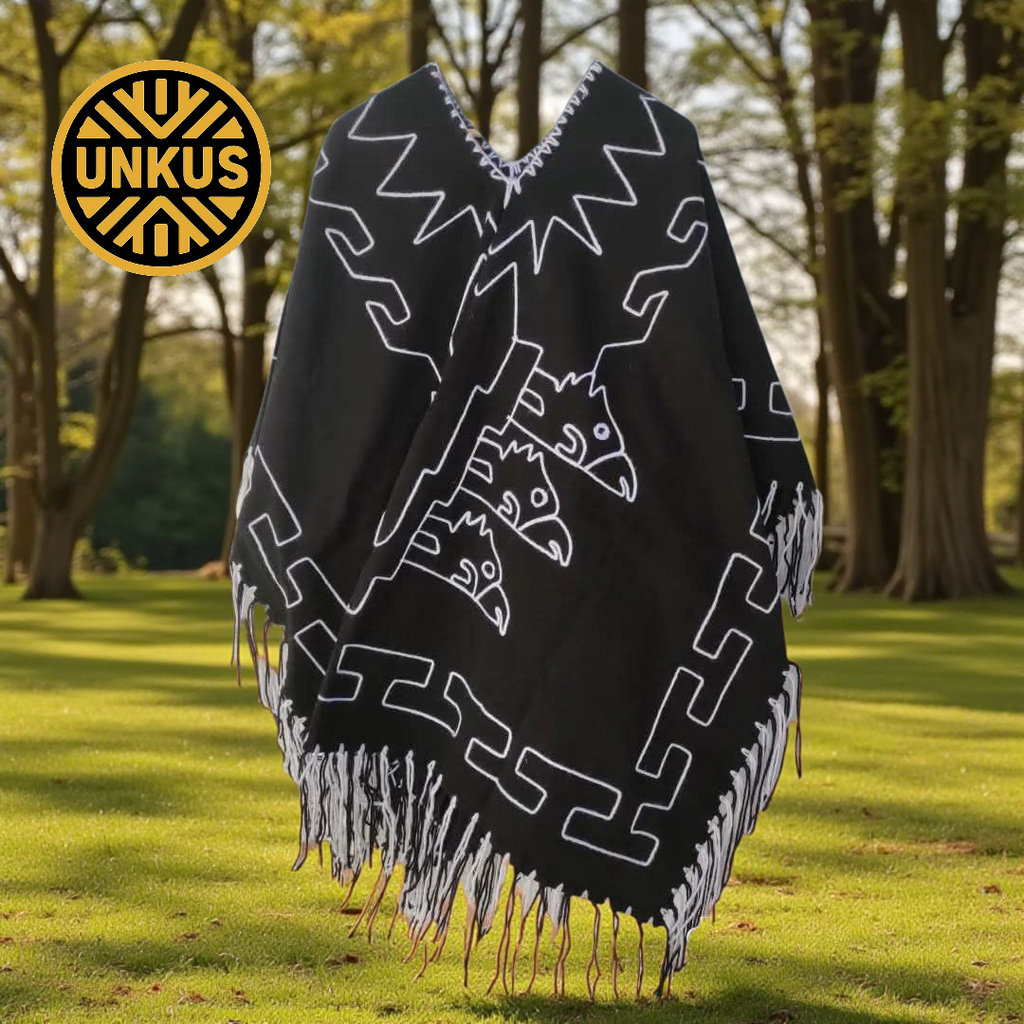 Poncho negro Kjarkas (replica oficial)