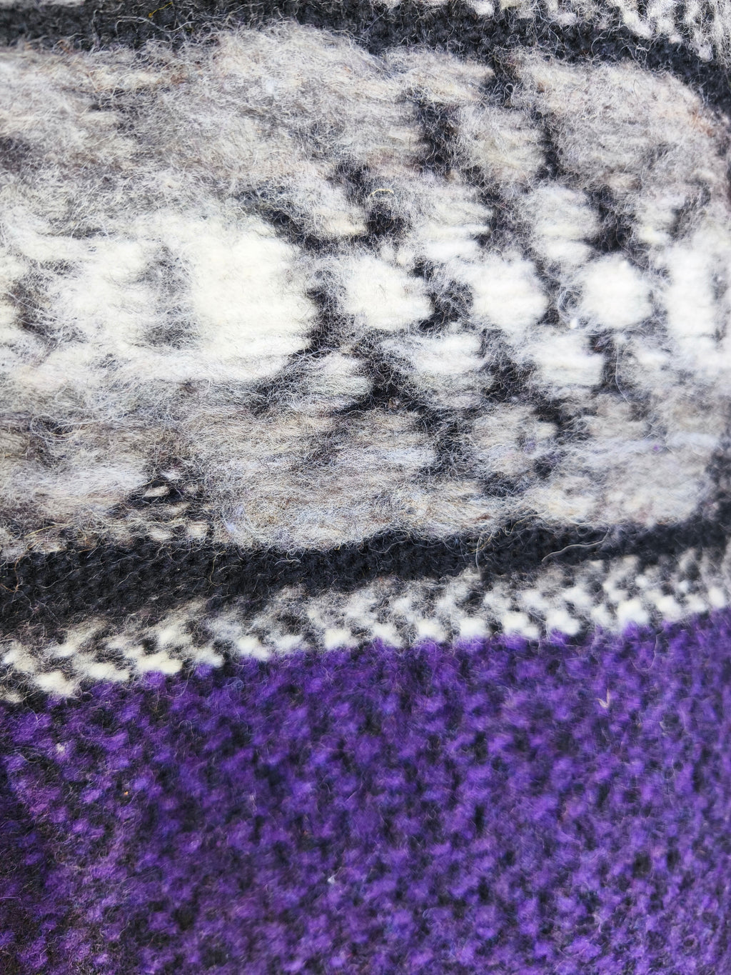 Ruana púrpura 100% lana natural