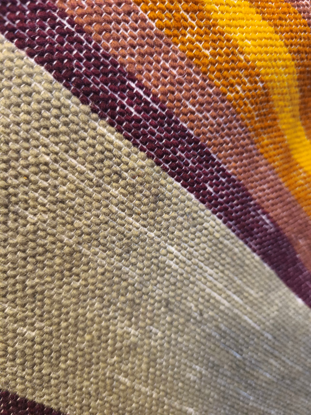 Poncho premium TIAHUANACO con capucha