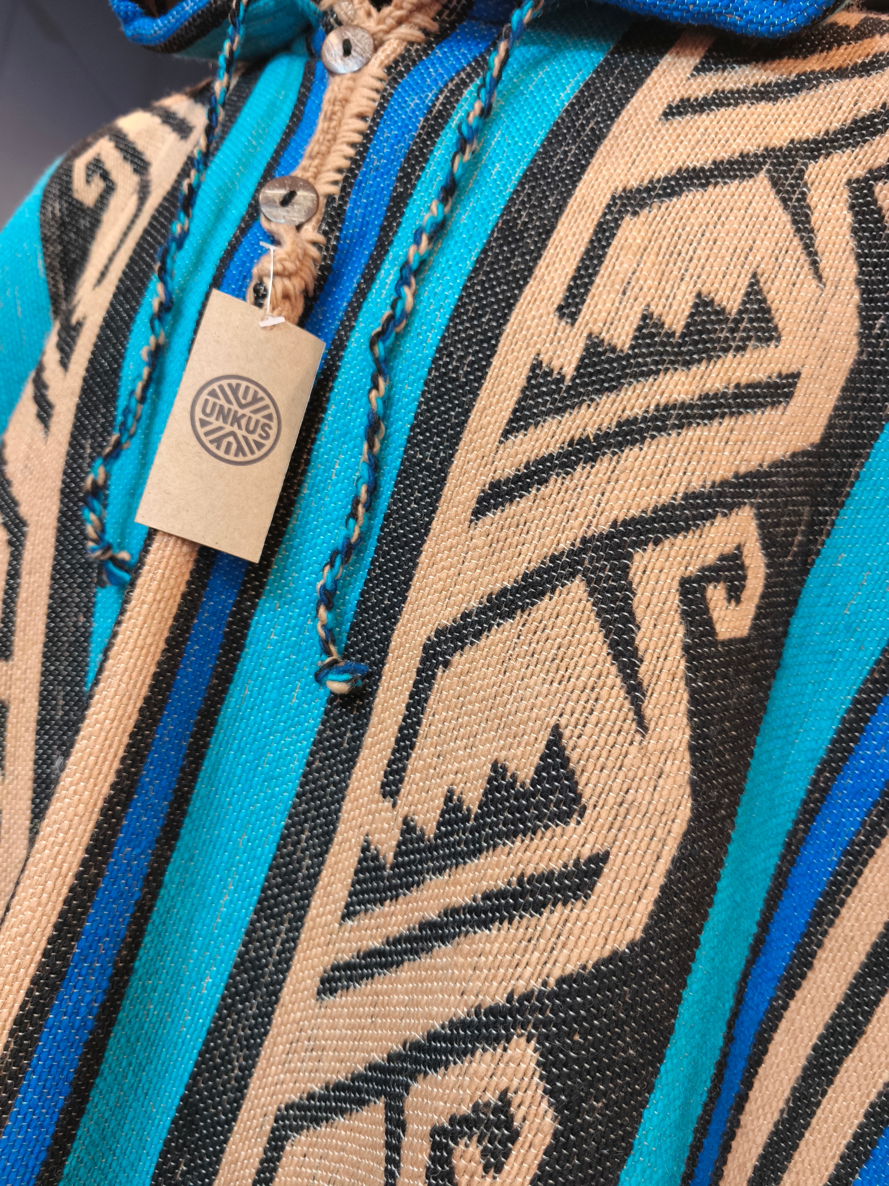 Poncho premium YAGAN con capucha