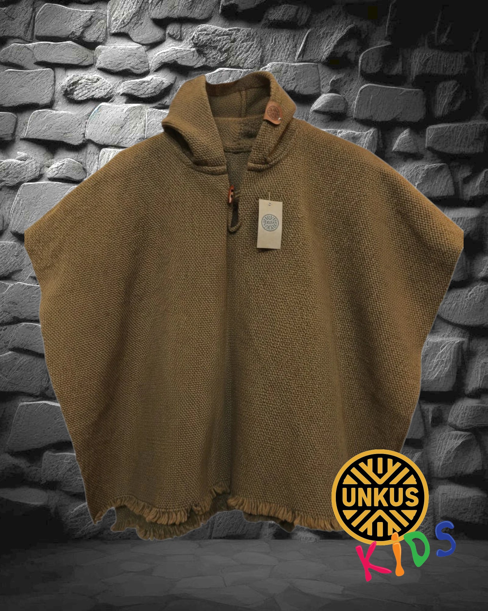 Poncho "KIDS" Camel