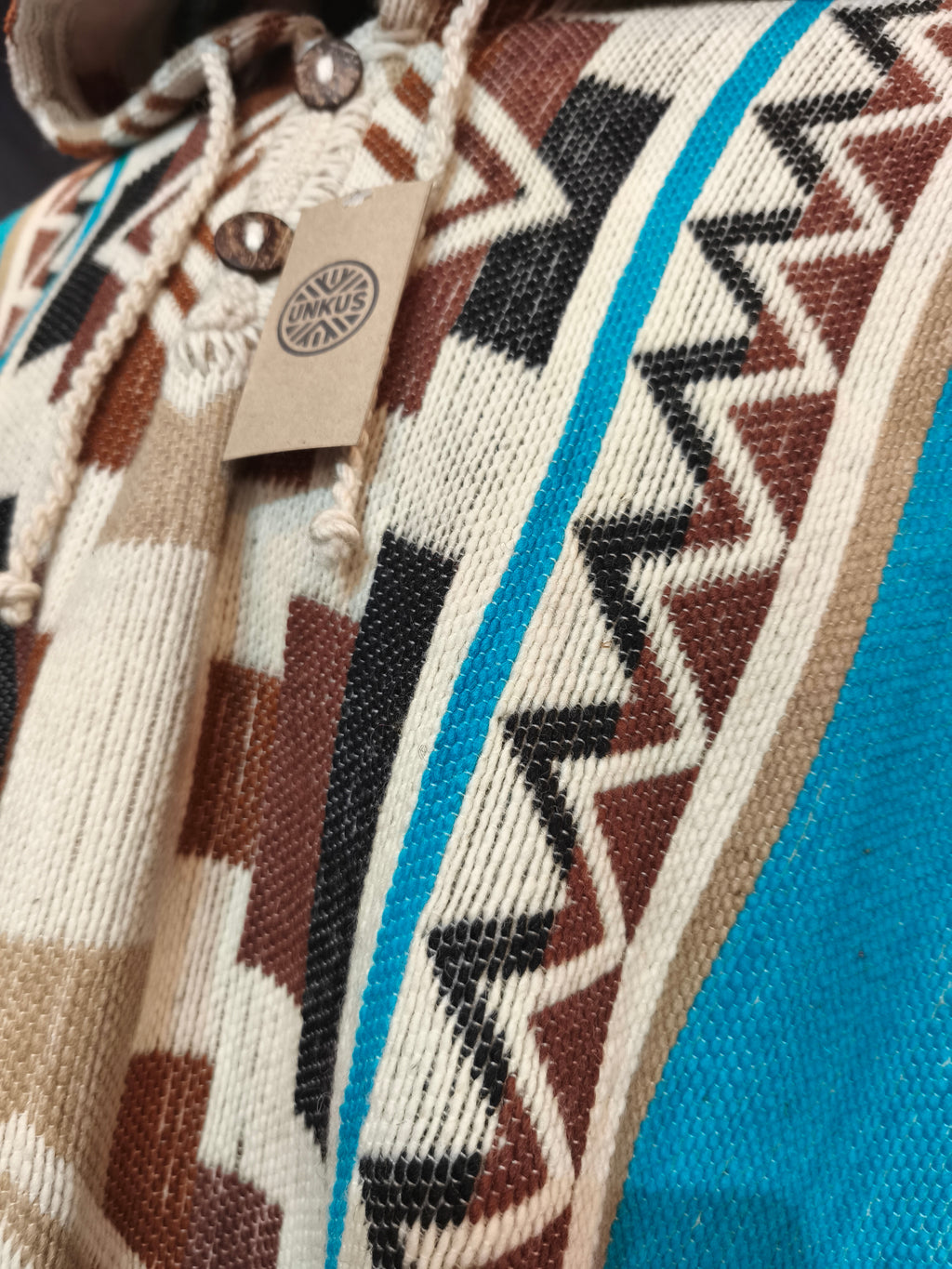 Poncho premium KARIB con capucha (varios colores)