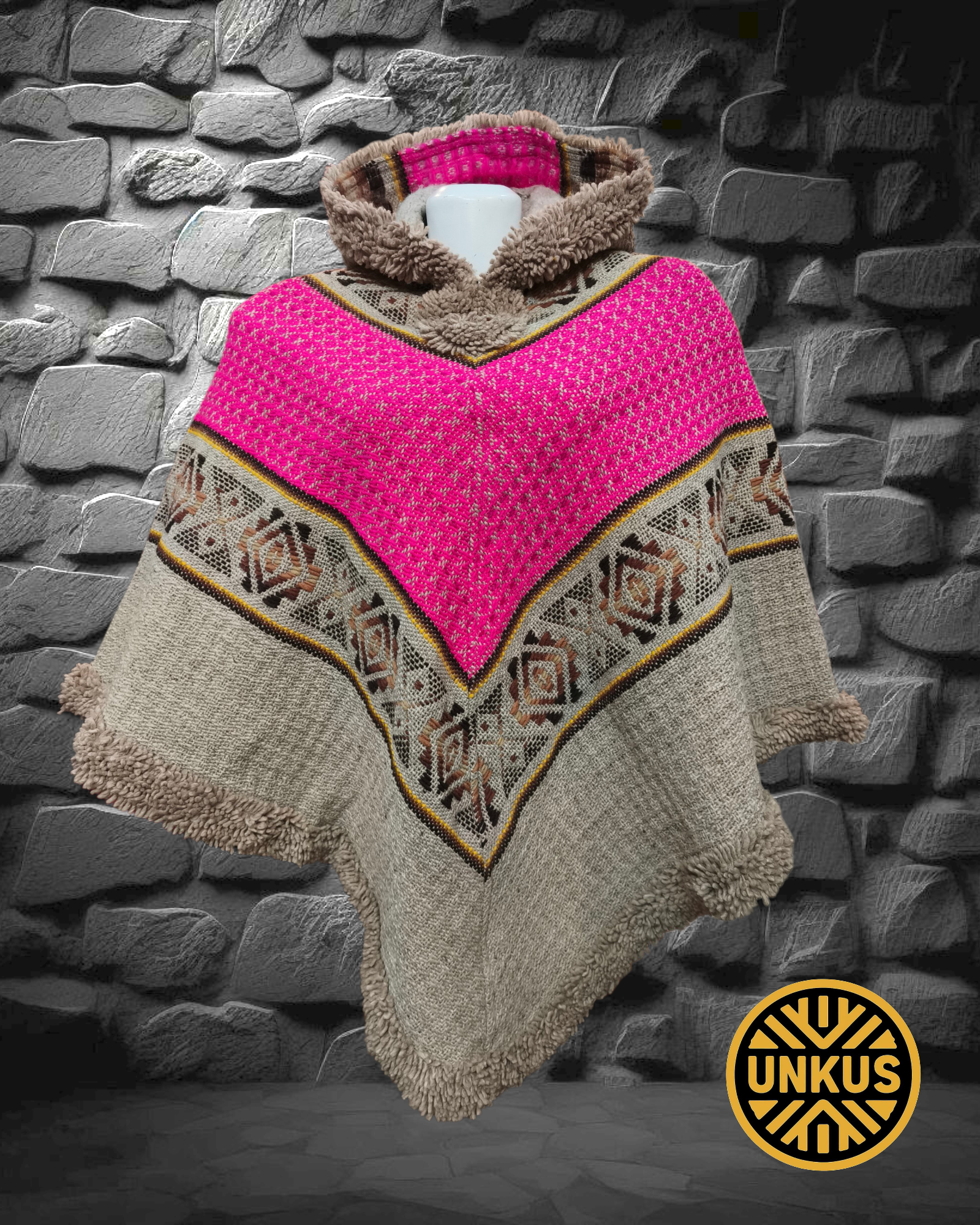 Poncho tres puntas - WARMI fucsia