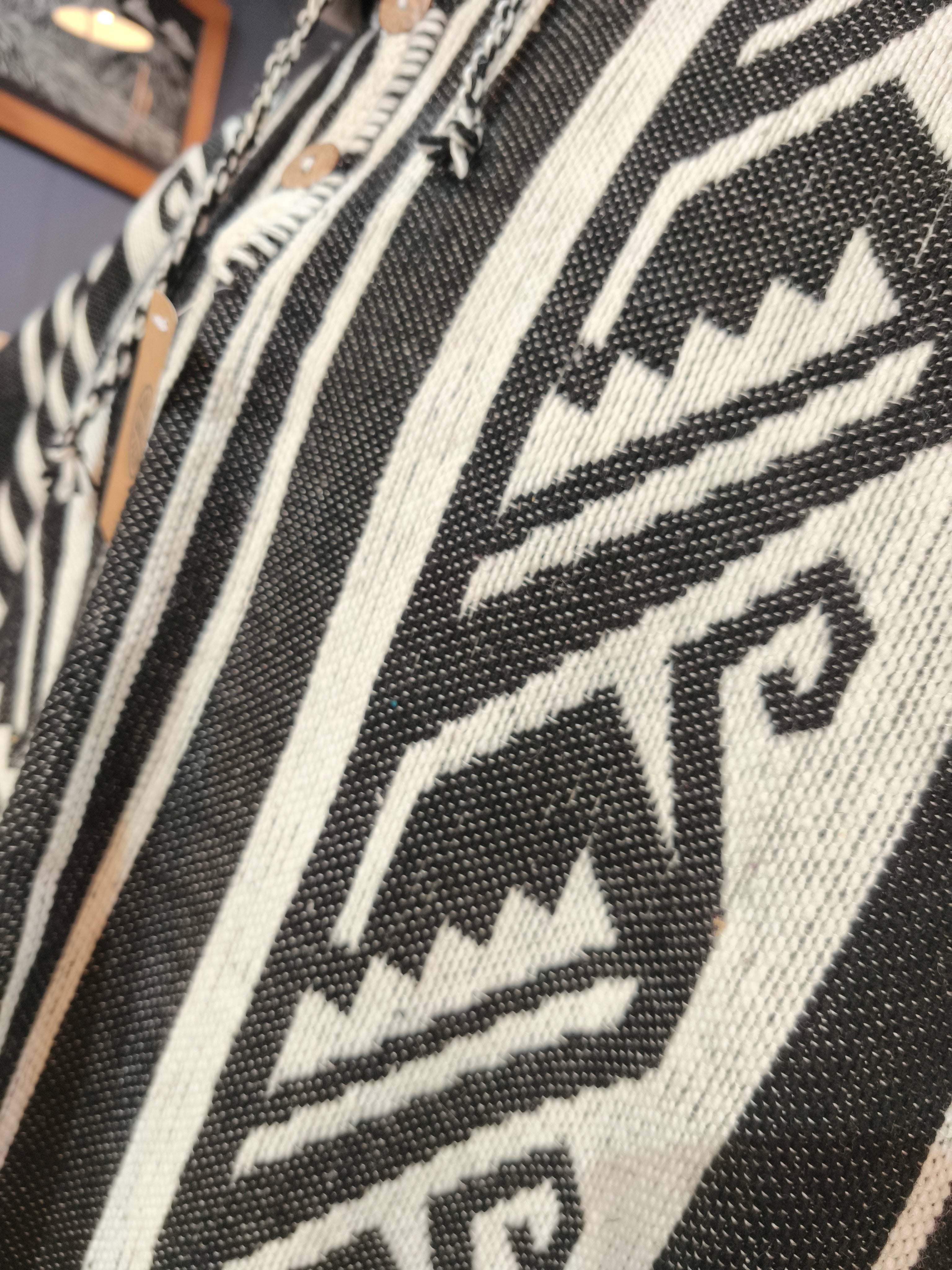 Poncho Tupí - Colección Ancestral