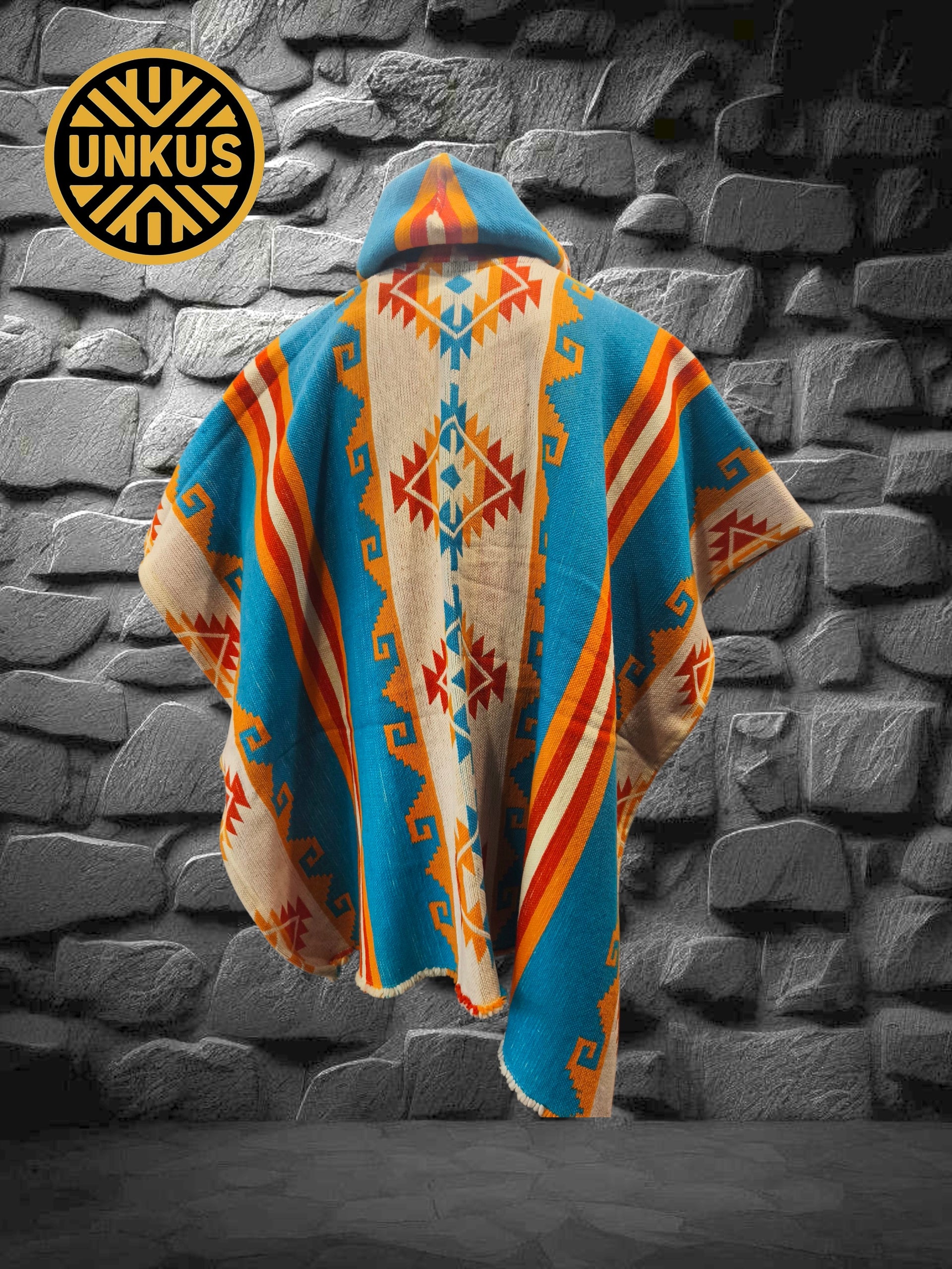 Poncho premium MAYA con capucha