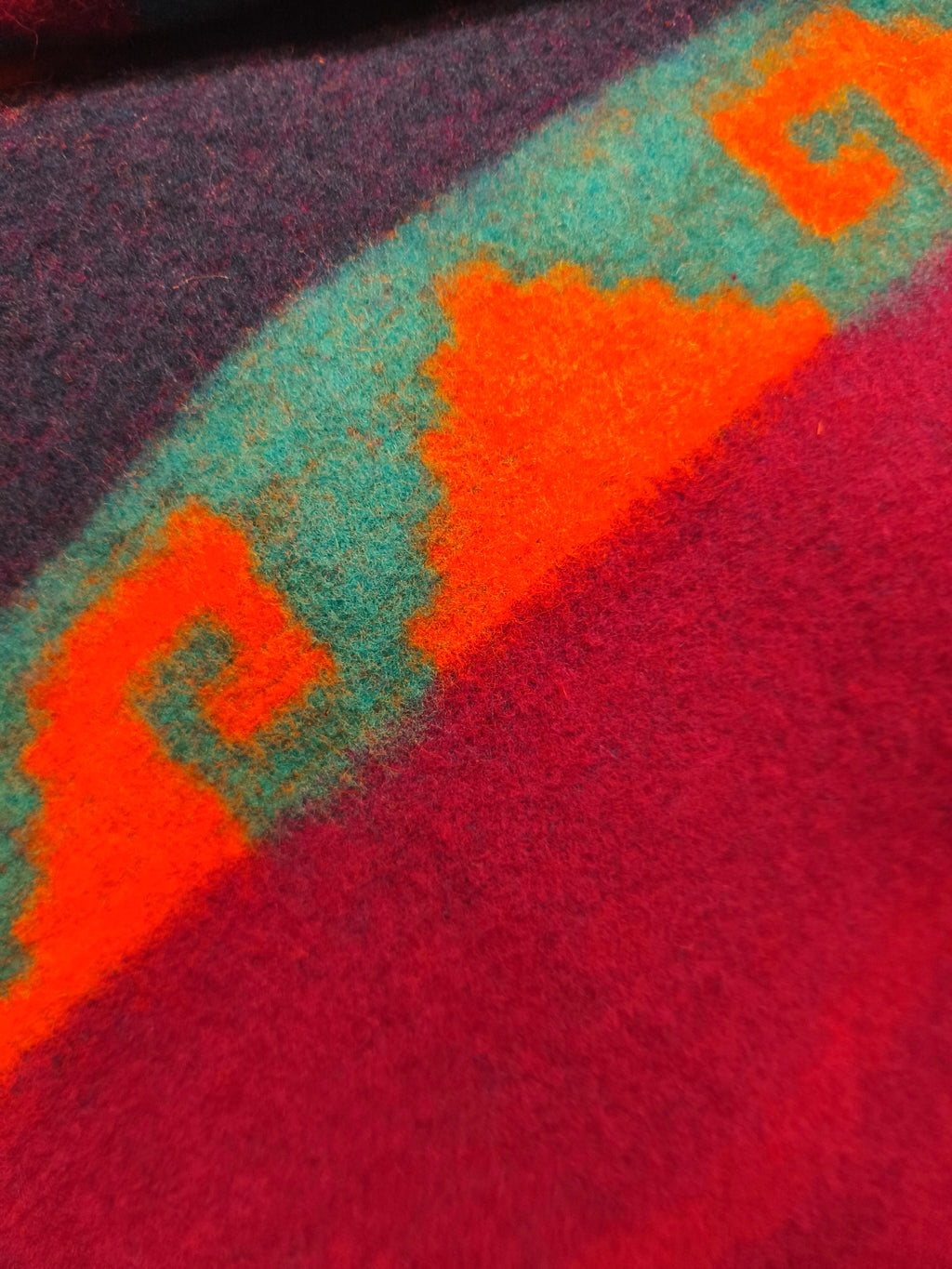 Poncho premium ATLANTE con capucha