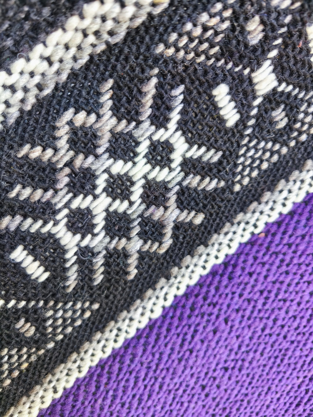 Ruana púrpura 100% lana natural