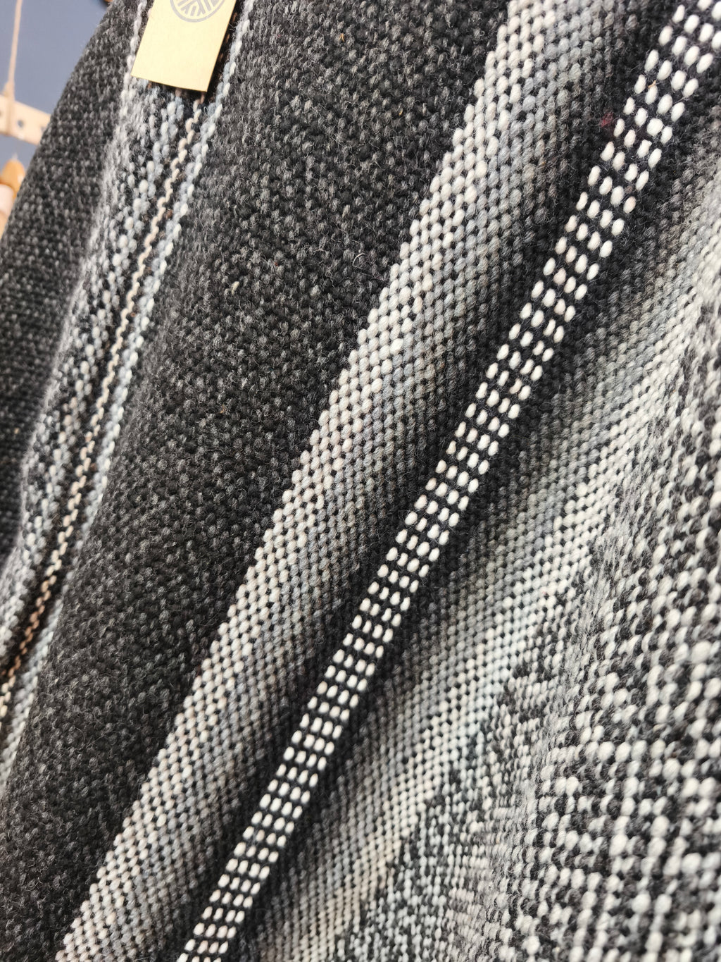 Poncho Ónix  - Colección Kura